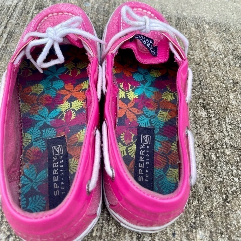 Girls Sperry shoes size 5.5